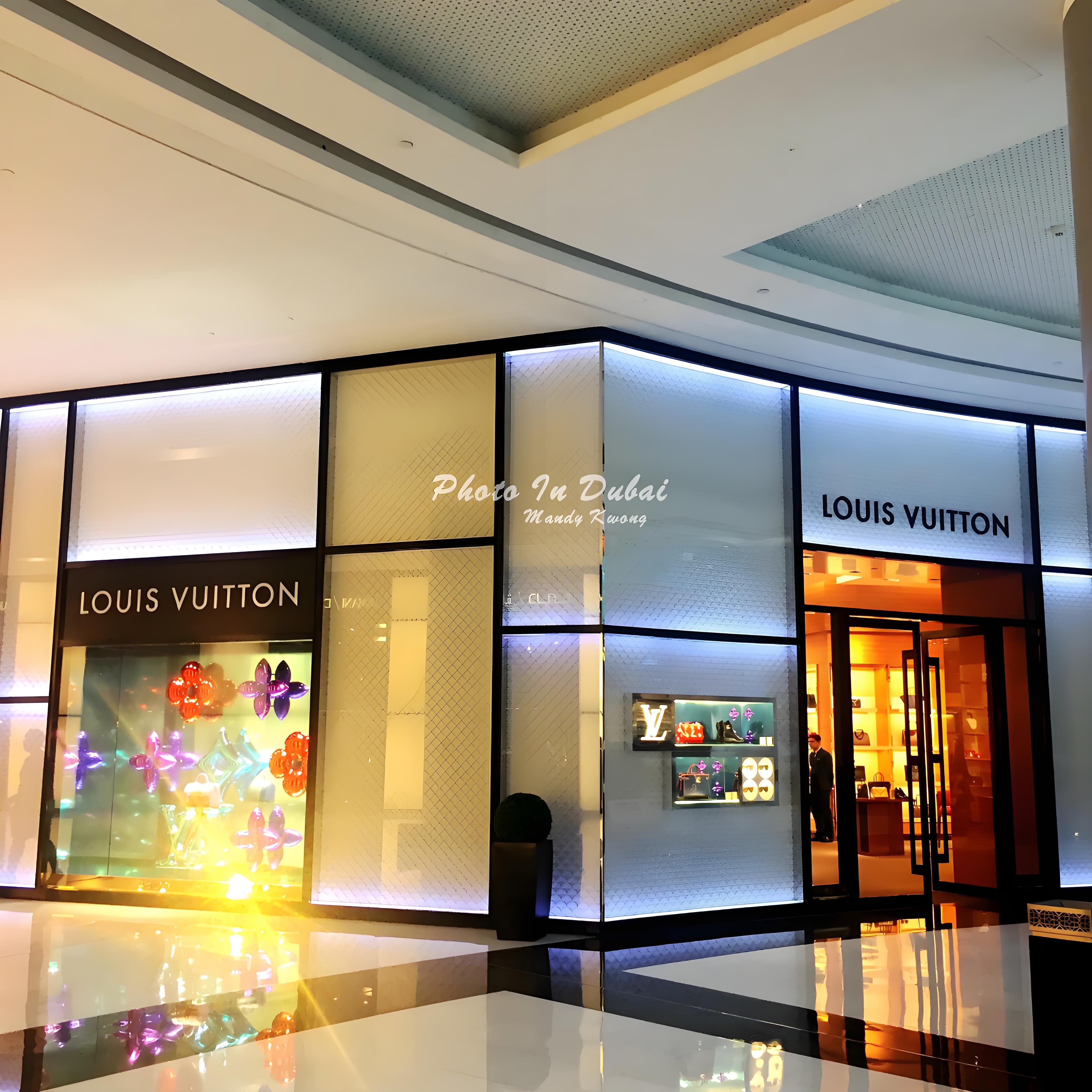 P3.90-P7.81/brand store
