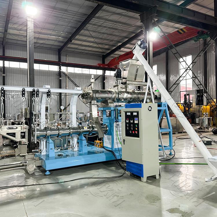 How Fish Feed Pellets Differ from Traditional Feed