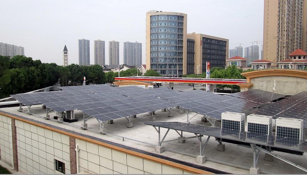 Build a zero-carbon photovoltaic roof that does not leak for 25 years