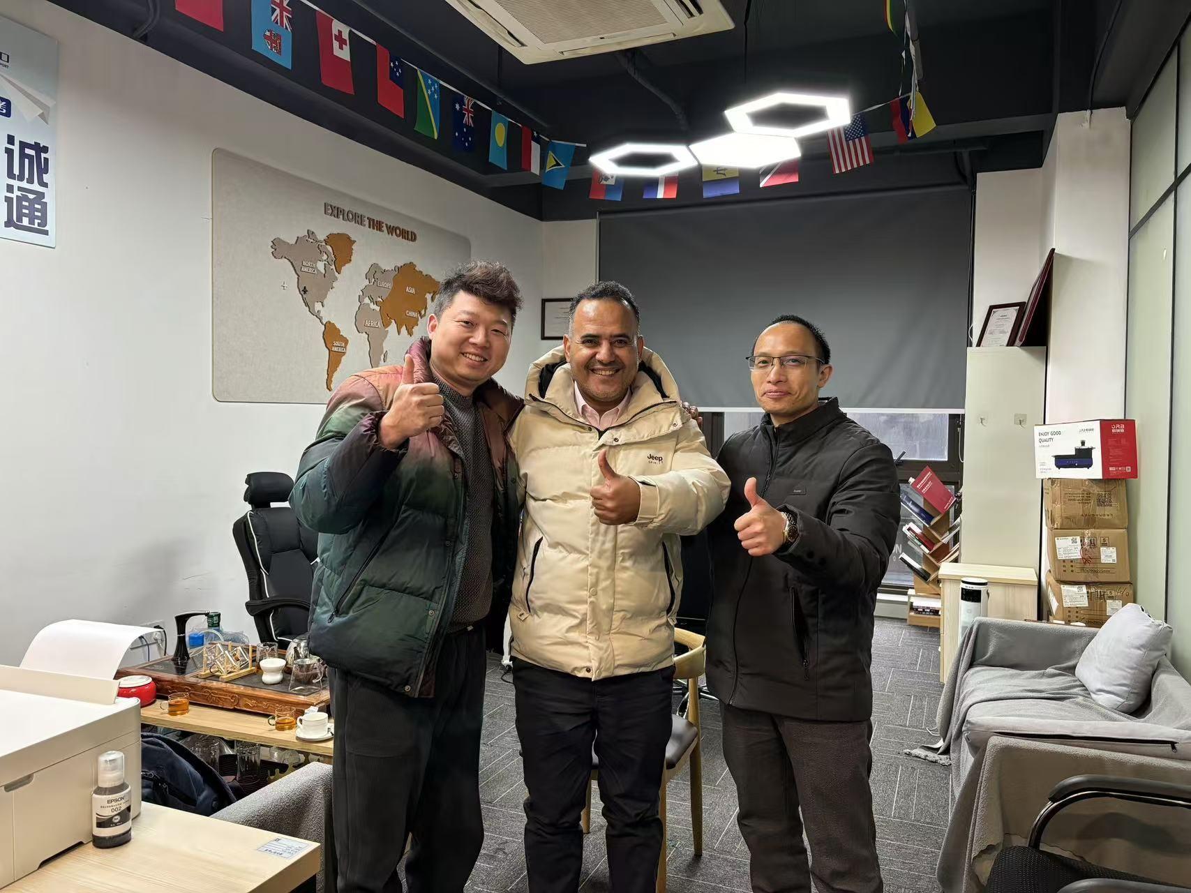 Customers Visit Our Company