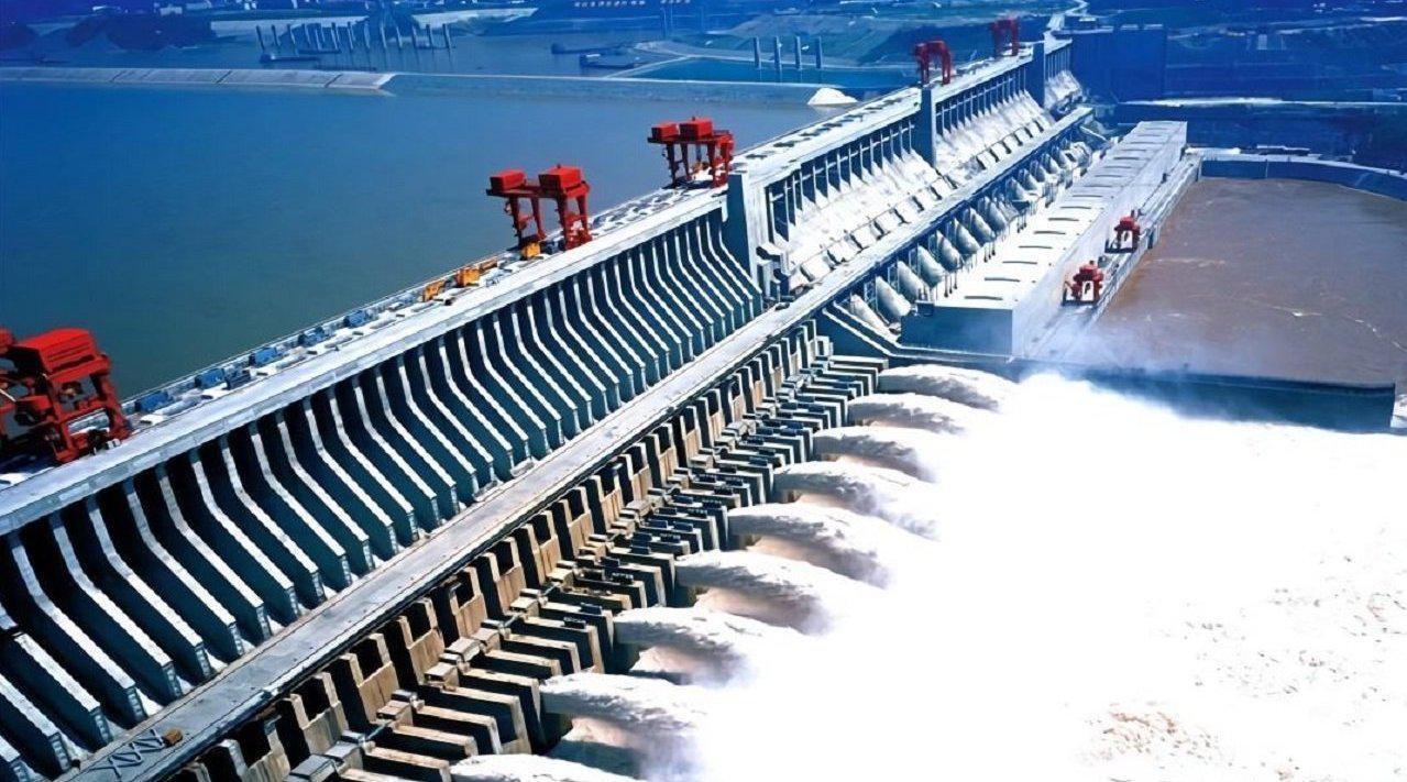 Temperature monitoring system of Three Gorges Power Station