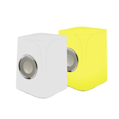 China 3D Stereo Plastic LED Light Speakers Wireless Remote Control for sale