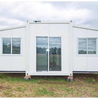 20  FOOT  EXPANSION  ROOM