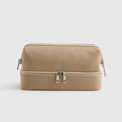 China Women Travel Leather Cosmetic Cases Large Capacity Dual Compartment Water Resistant for sale