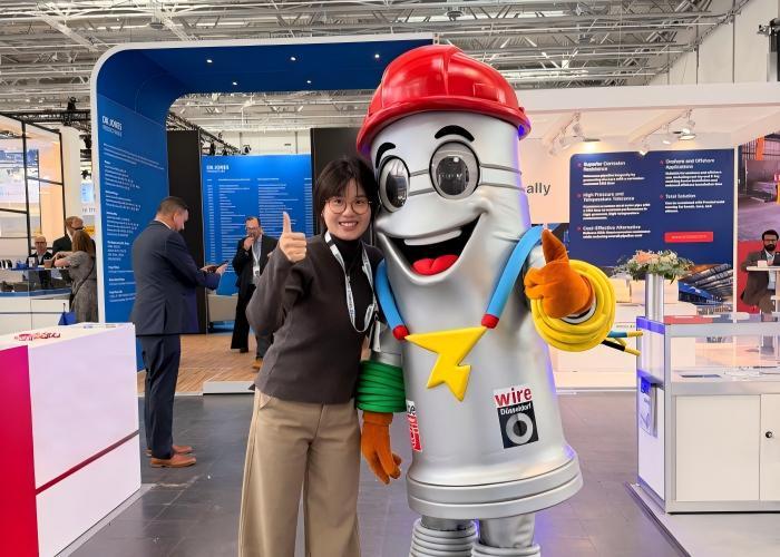 SMLSCO at the Tube Düsseldorf 2026