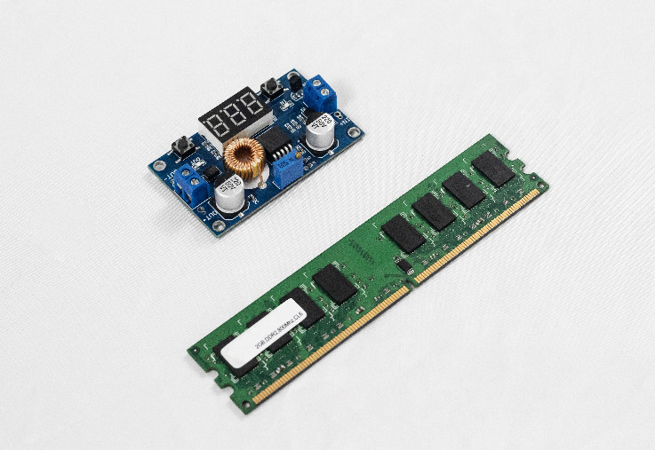The Application of Vision Measuring Machine in PCB Industry