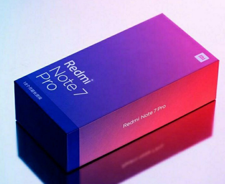 BOPET Hot Stamping Film In Luxury Smartphone Packaging