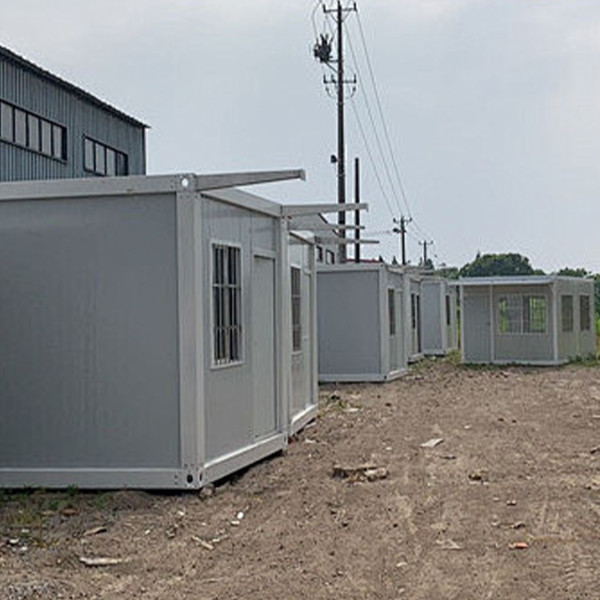 The project manager at the construction site praised the container houses for their efficiency and safety