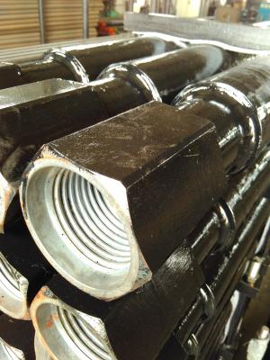 China Api 3 1/2IF Thread Ingersoll Rand Drill Pipe Grade G105 Steel 114mm Black for sale