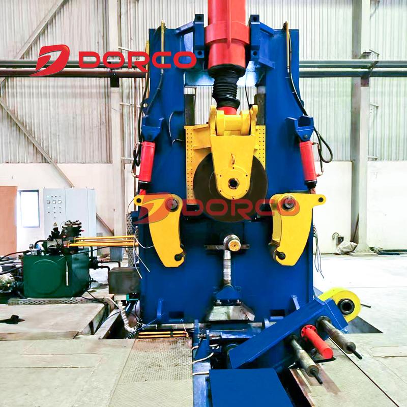Customer customized D51K800 CNC vertical ring rolling machine is running stably