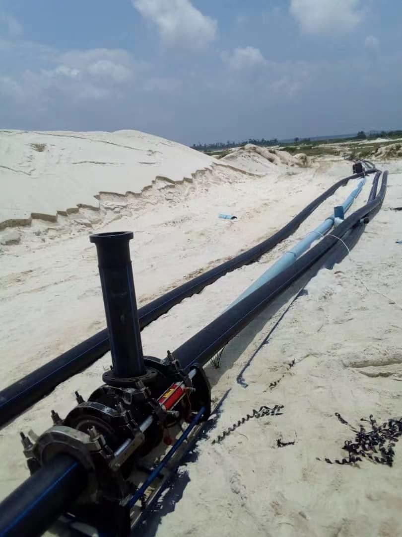 Peruvian customer pipeline installation site