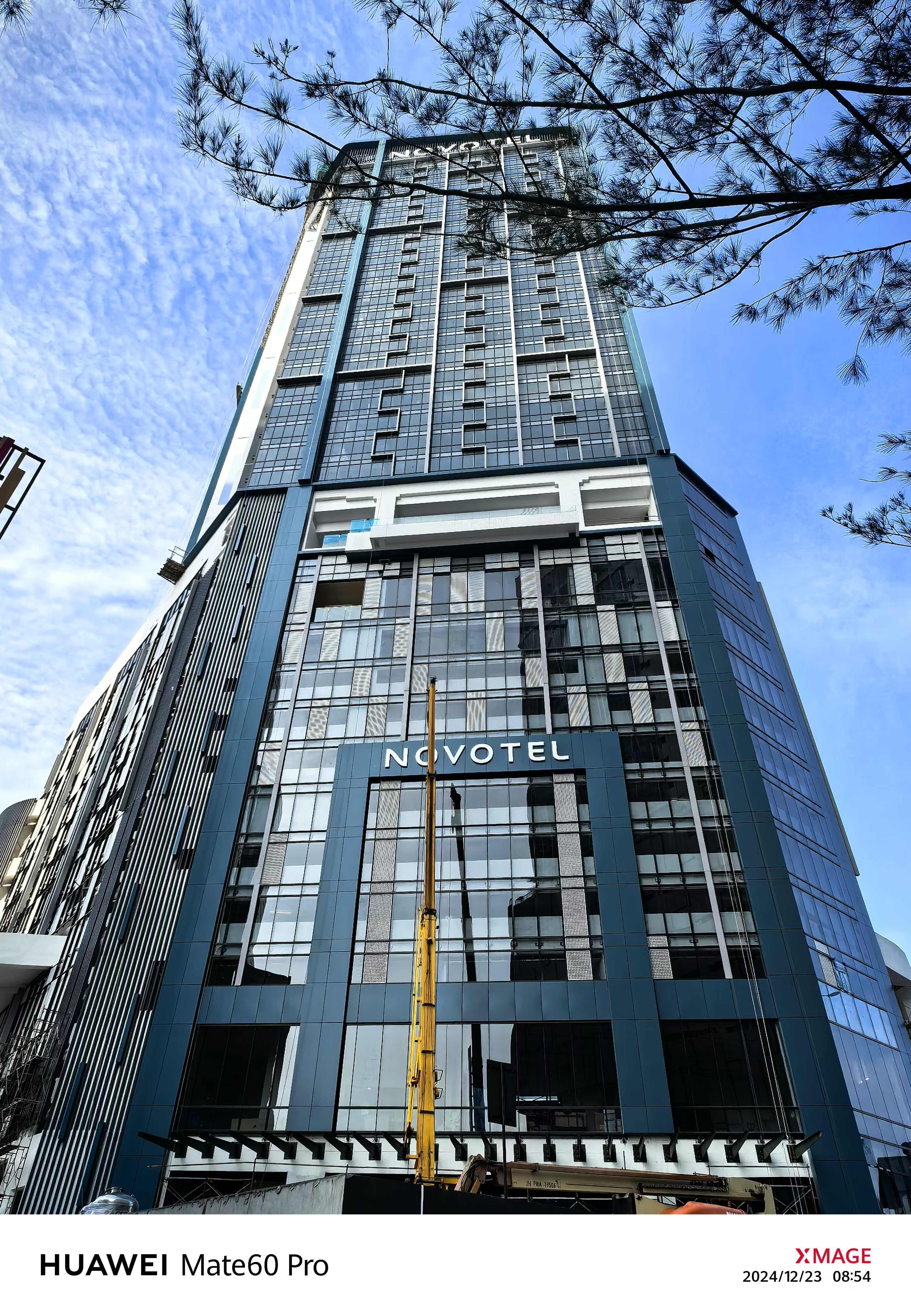 Stick Curtain Wall System for the Novotel Hotel in Johor Bahru, Malaysia
