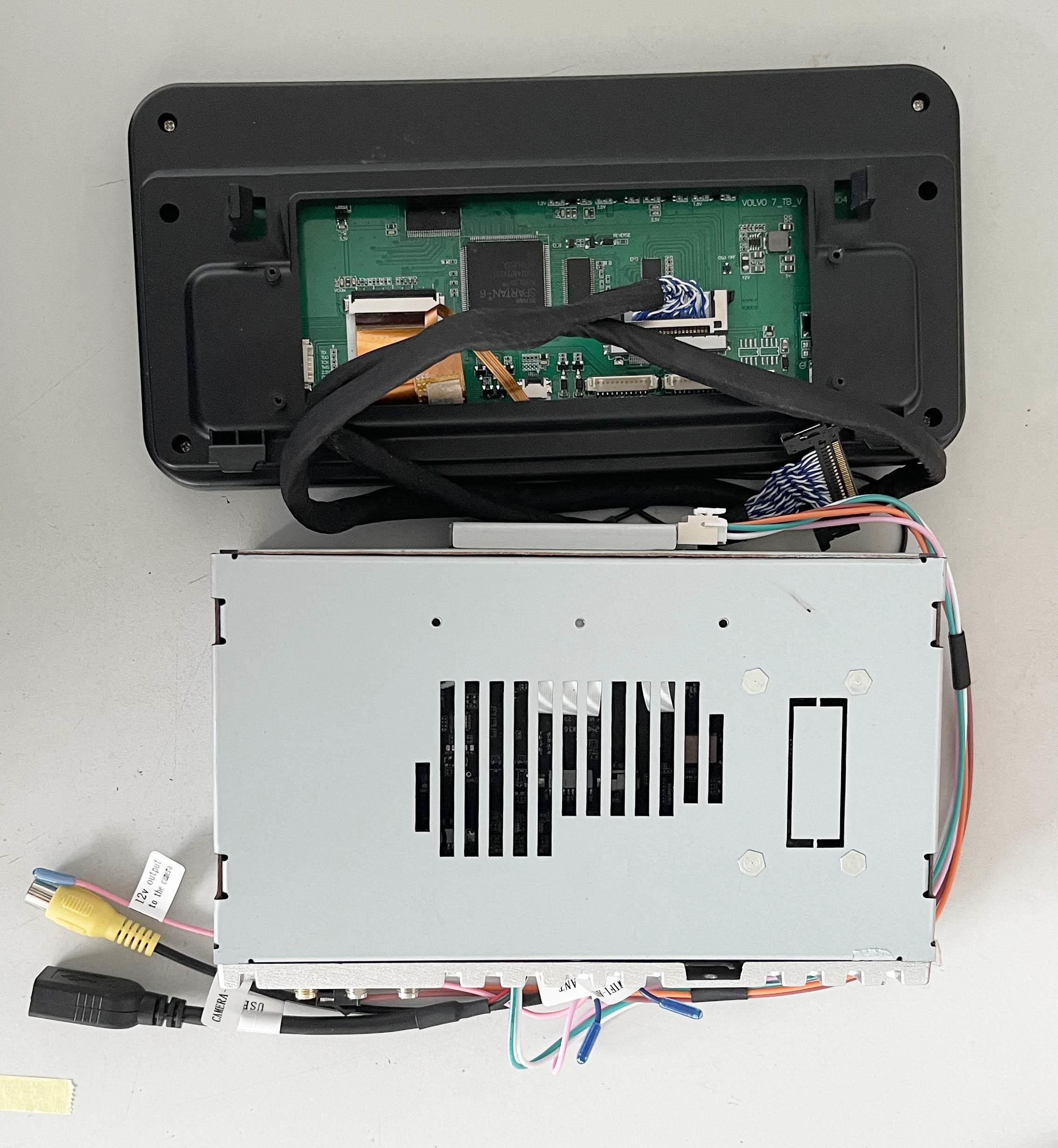 Development of Two Android Radios for Volvo C30/C70 by Swedish Client