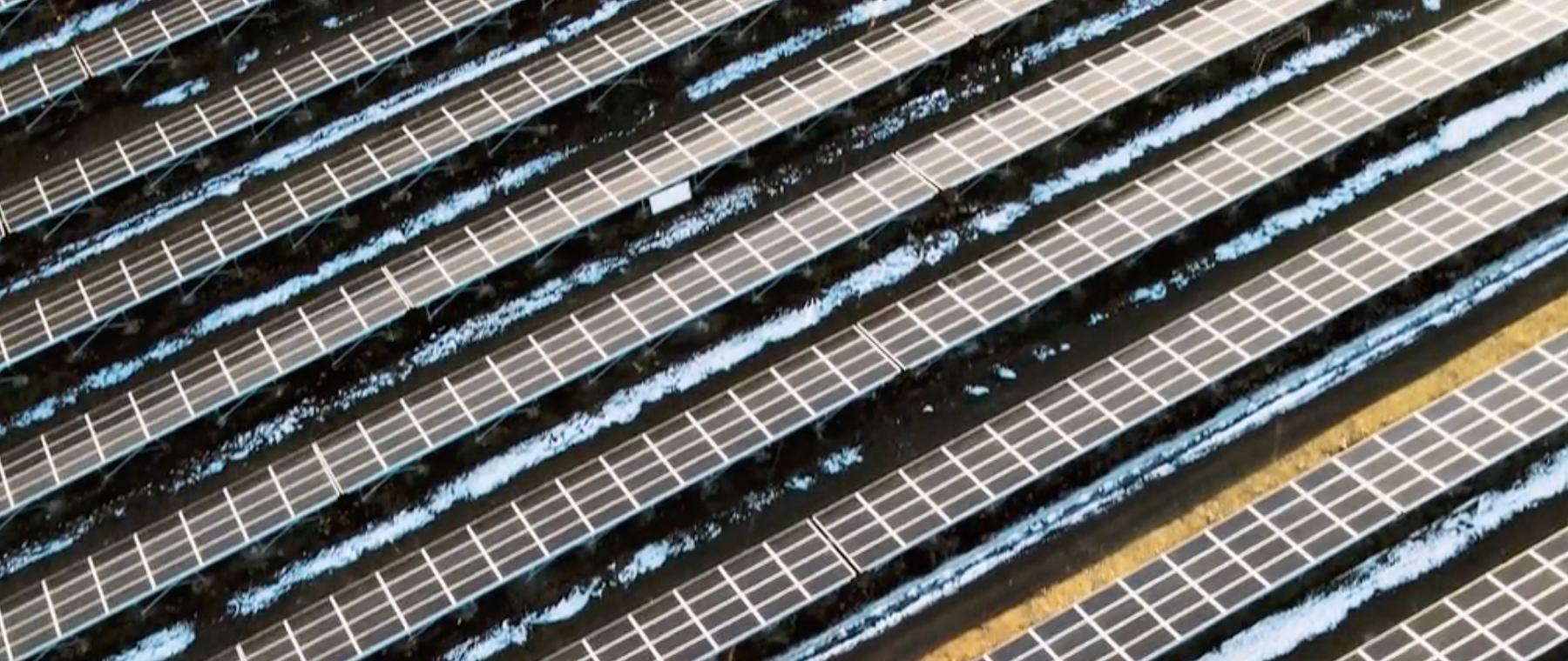 Intelligent Solar Panel Cleaning Case