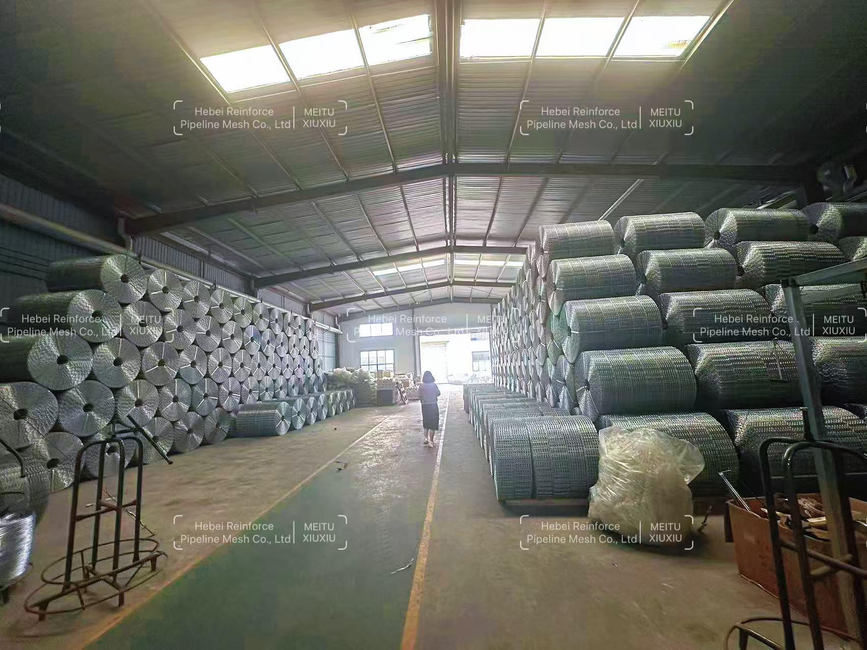 Export Africa the Pipeline Reinforced Welded Mesh Product 18*40'HQ Container