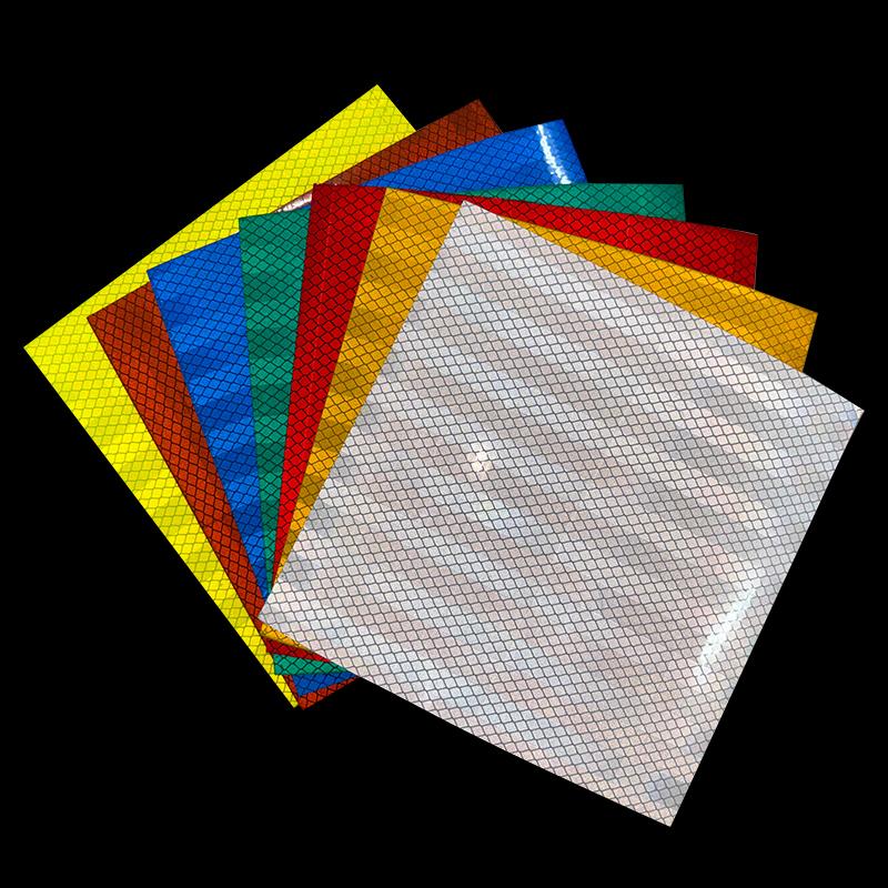 What Are the Key Differences Between High Intensity and Standard Reflective Sheeting?