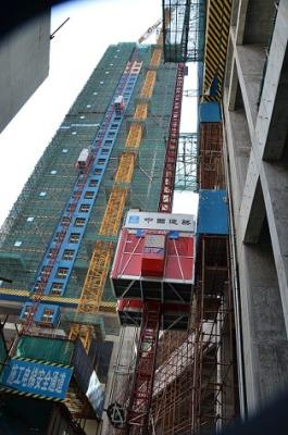 China Single Cage 11kw Exterior Construction Elevator 150m Construction Site Hoist for sale