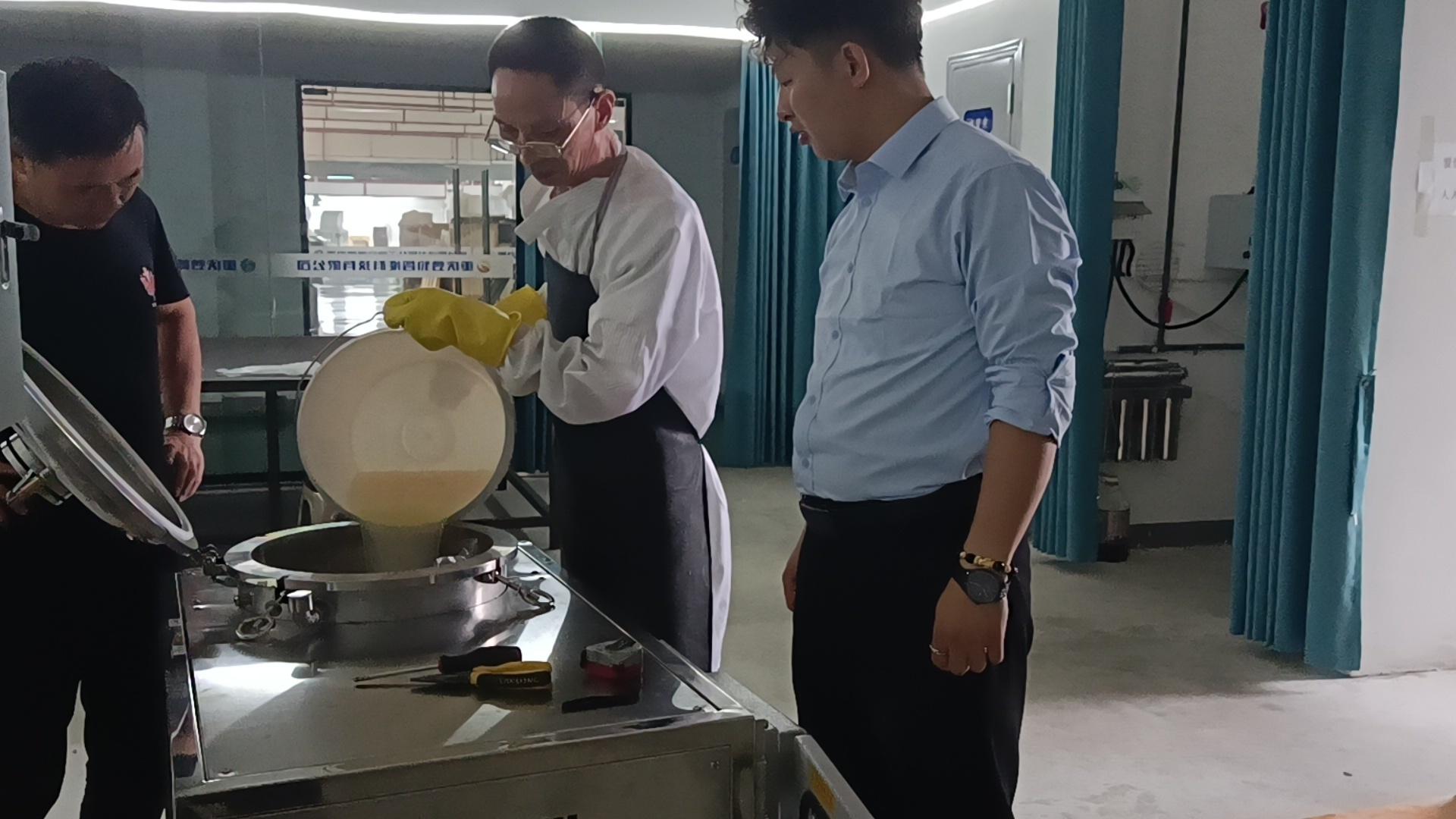 Customer Case Study: IPA Solvent Recycling for 3D Printing Post-Processing