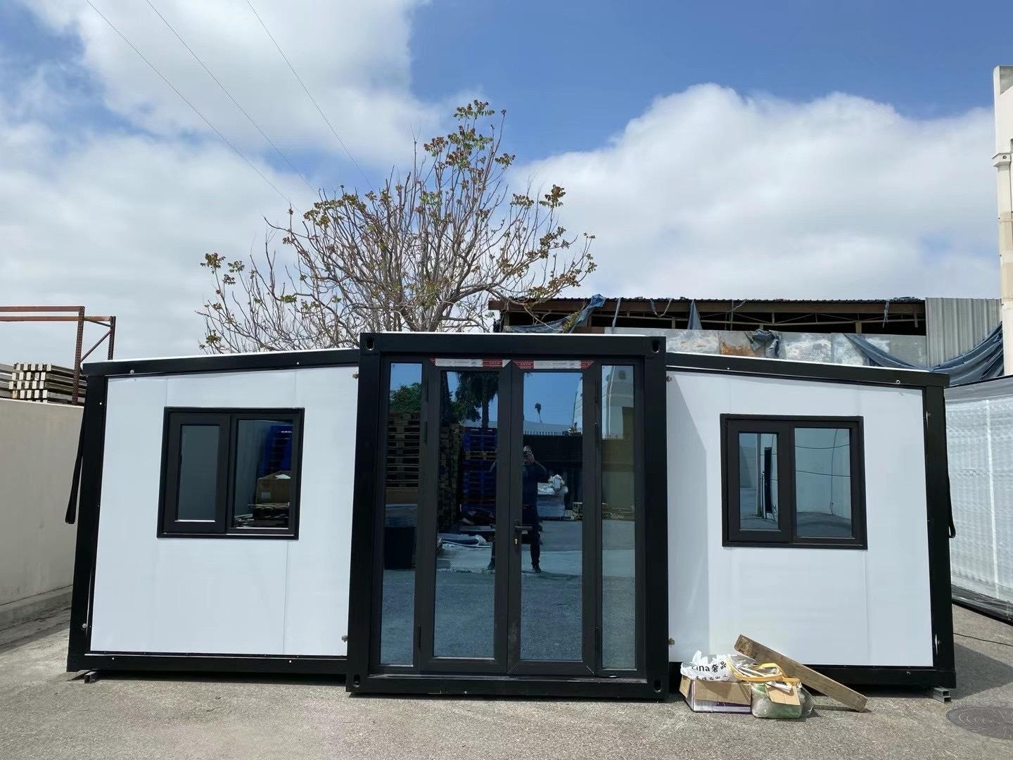 3XNest Brings Expandable Container Home to Los Angeles Homeowner