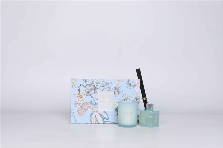 The Wizard of OZ Collection Decal Flameless Scented Candles Private Label Reed Diffuser Set