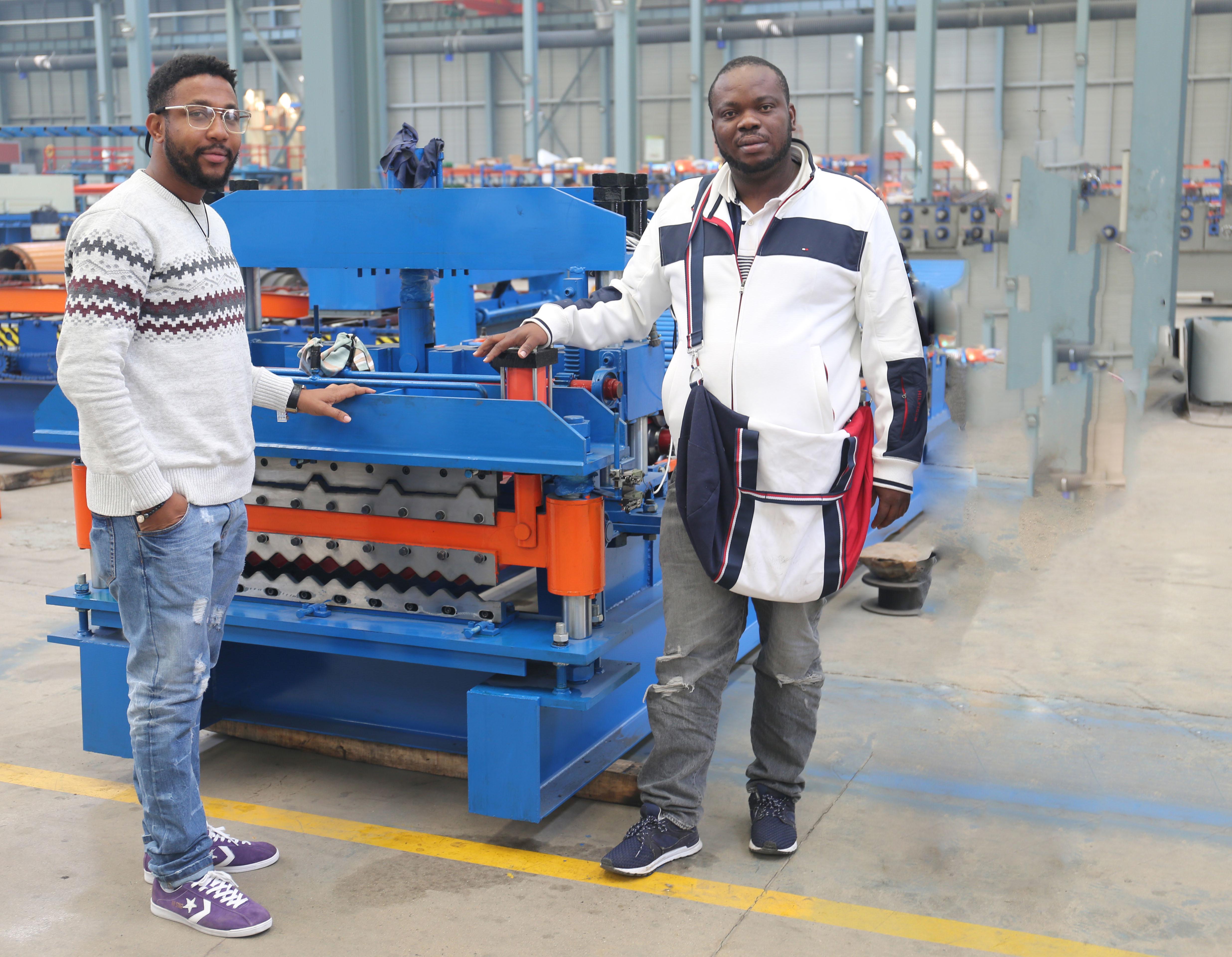 The Nigerian customer is in our workshop