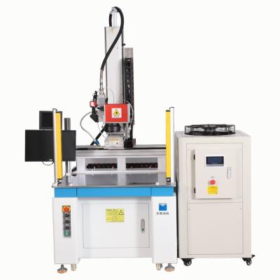 China 3000W Automatic Laser Battery Welding Machine for Lifepo4 Pouch Cell Pack Assembly for sale