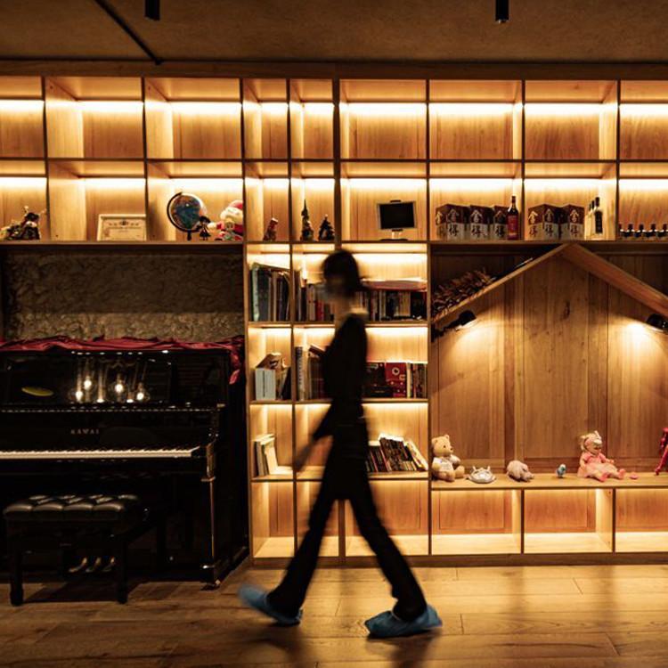 Showcase Lighting