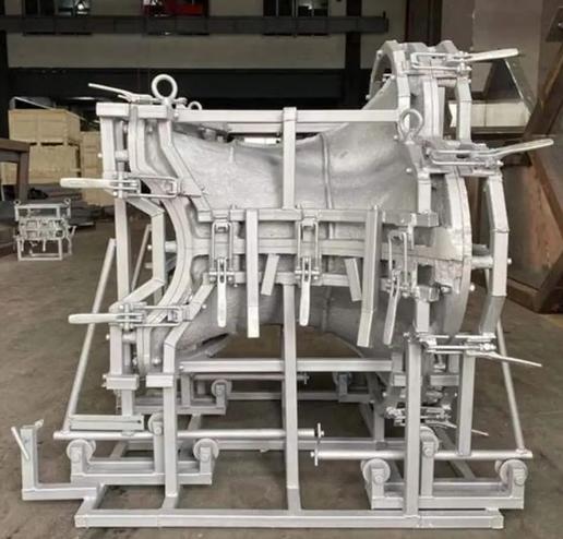 Should rotomolding mould  be made of aluminum mould or steel mould?