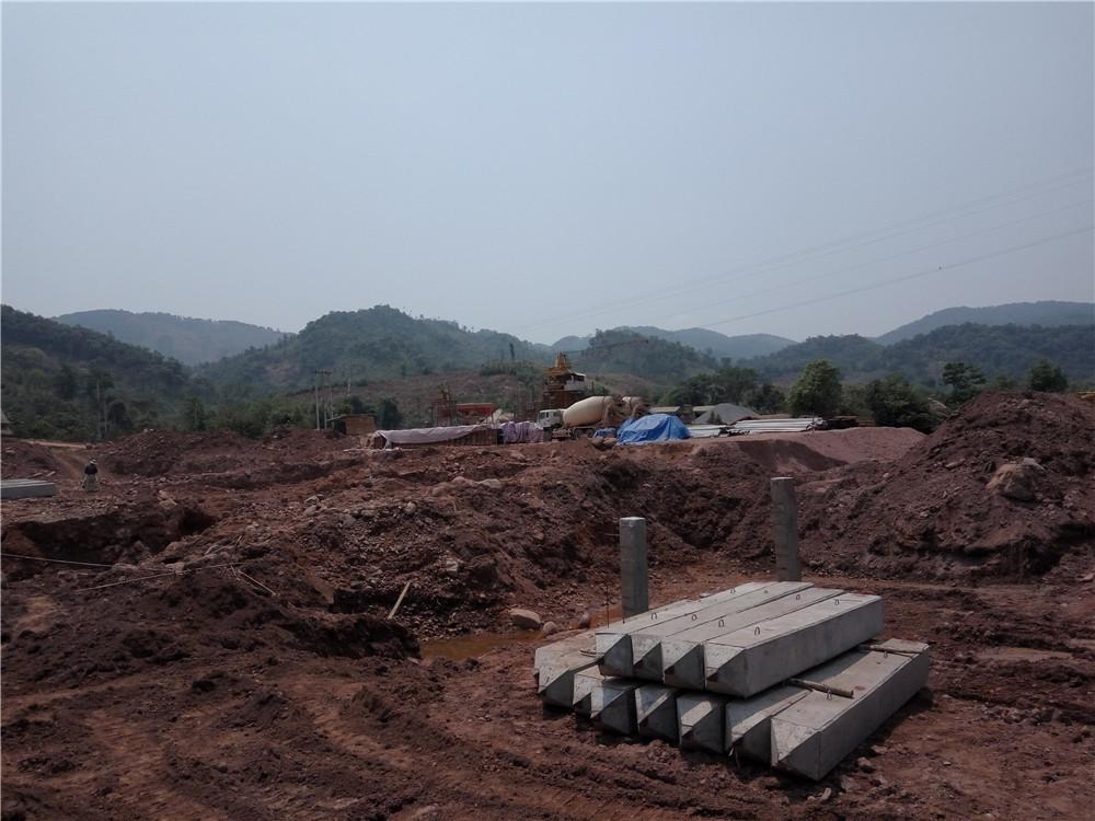 Training for Low strain dynamic pile tester in Laos 2017