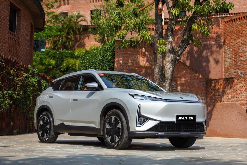 JF-L7 EV Model Introduction