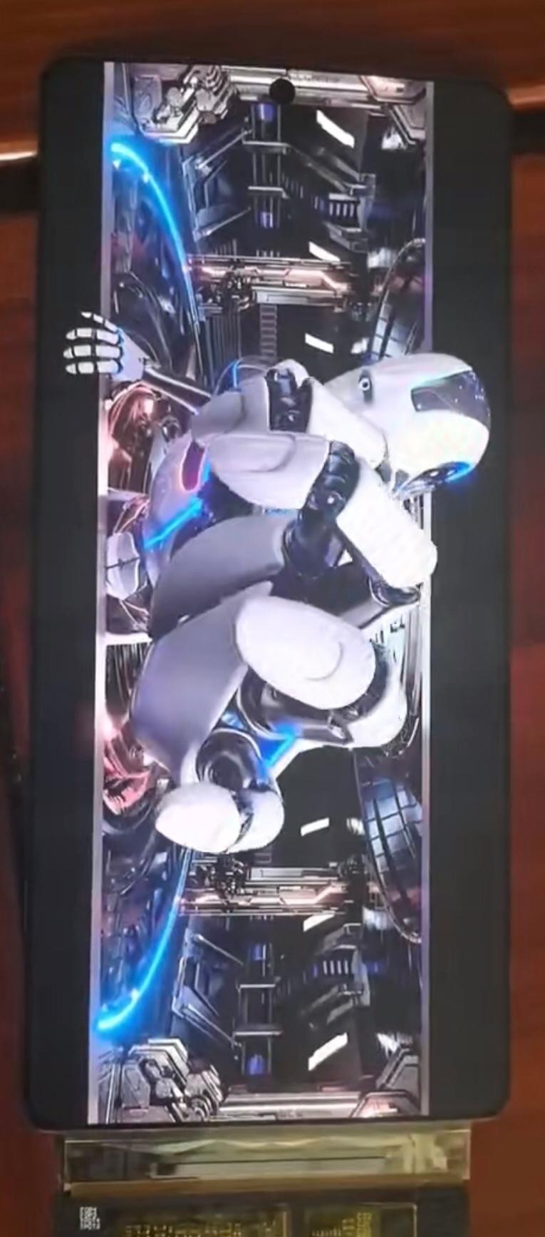  The 6.67-inch flexible AMOLED and glasses-free 3D OLED segments 