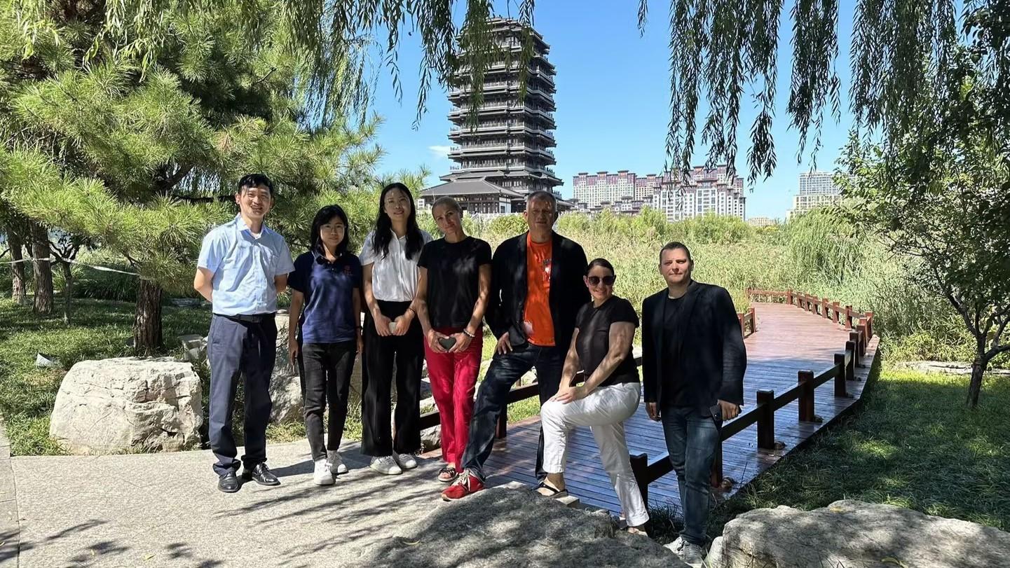 Customers Visit Our Production Site