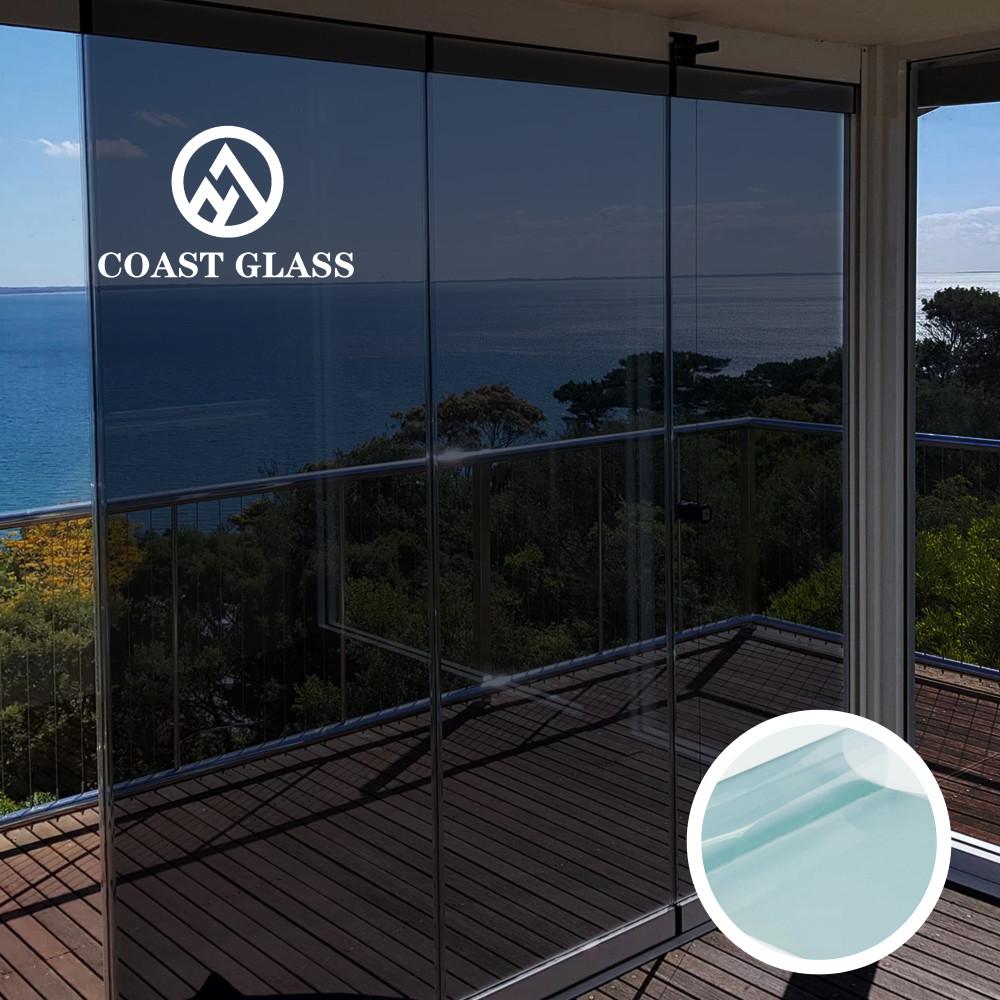 Photochromic film: The perfect fusion of technology and aesthetics.