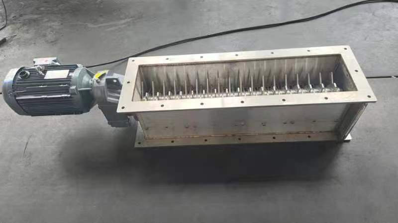 Lump breaker