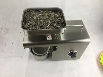 China Small Size Mini Home Oil Press Machine Screw Type With High Efficiency for sale