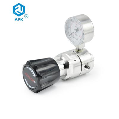 China CE Adjustable Pressure Reducing Valve Nitrogen Air Pressure Regulator With Gauge for sale