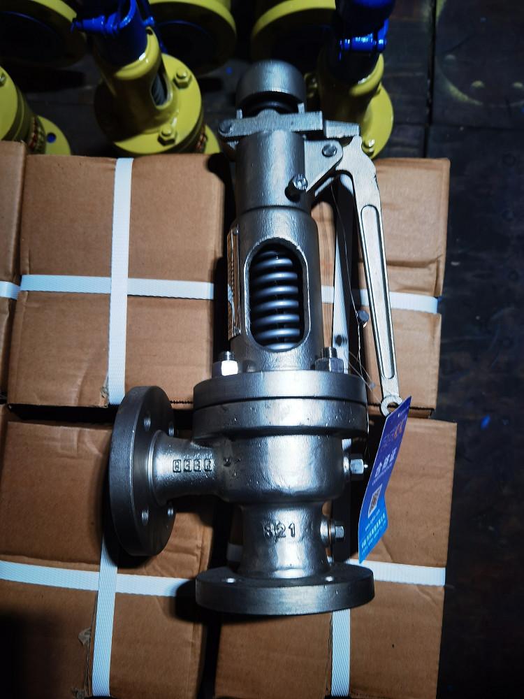 High pressure 320 Bar Safety Valve to Russia client for nuclear power plant application