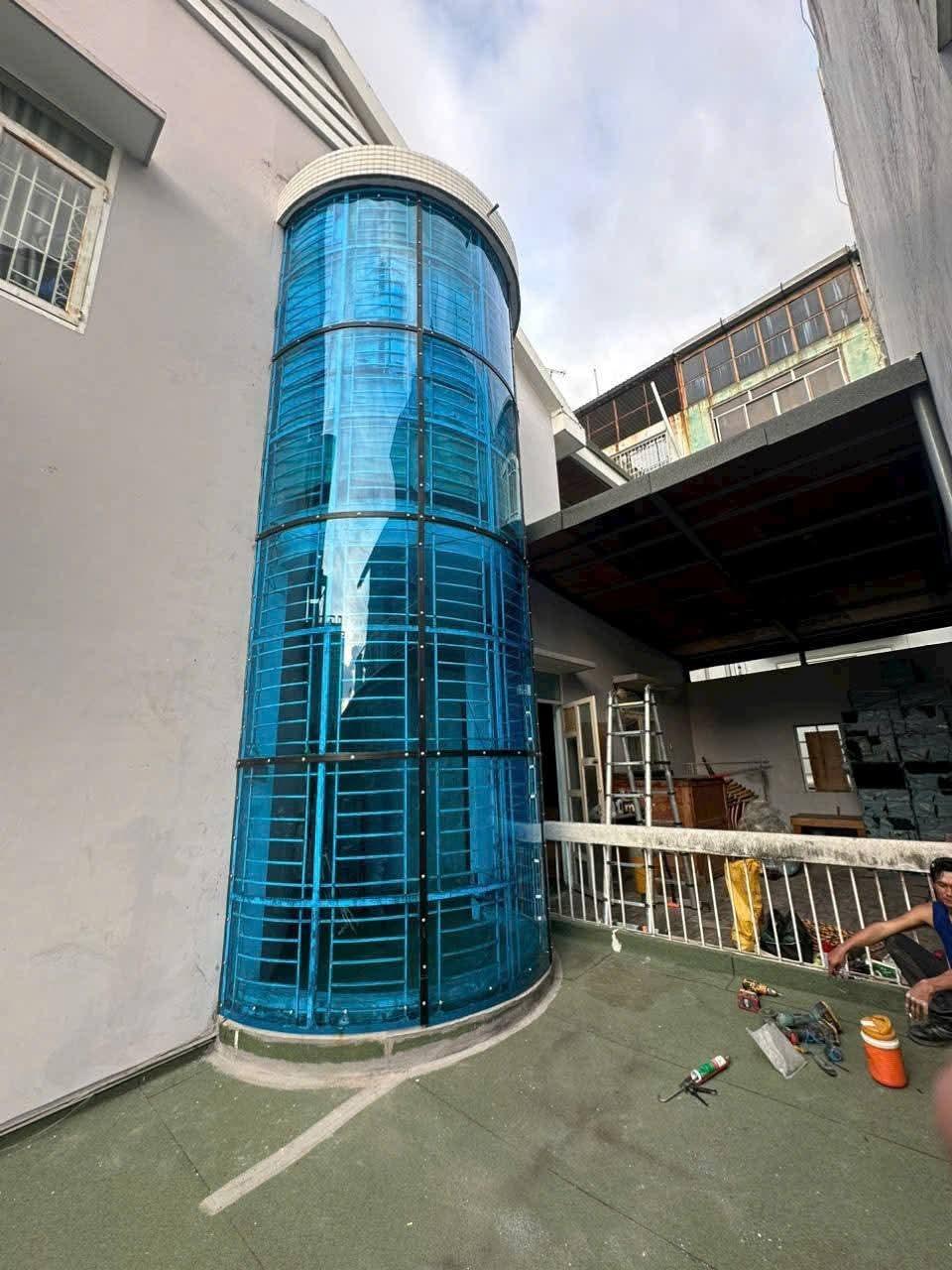 Blue Polycarbonate solid sheet project