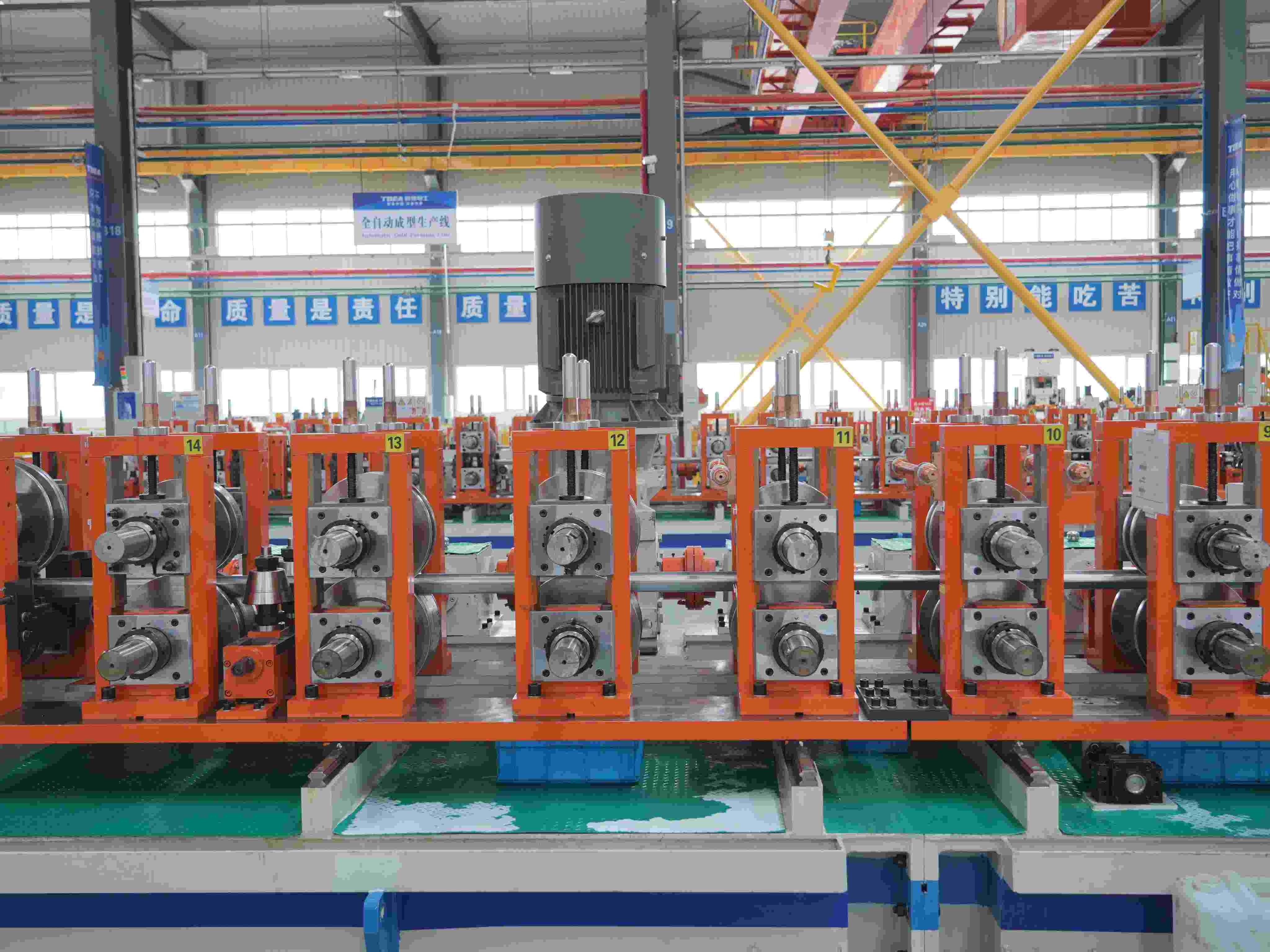 How Do You Use a Roll Forming Machine?