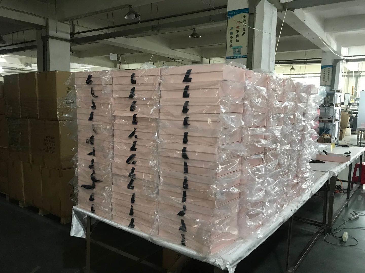 we successful work with the sleep clother brand company for the packaging