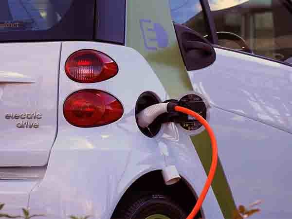 The application of Jufeng screw air compressor in the automotive industry