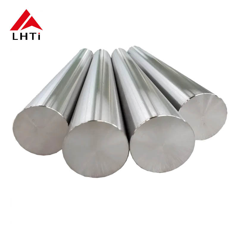 Specific reasons why titanium extraction is difficult