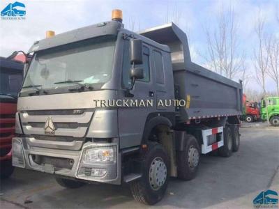 China 8x4  Heavy Duty Dump Truck 12 Wheelers 40-50 Tons Loading Euro II Emission Standard for sale