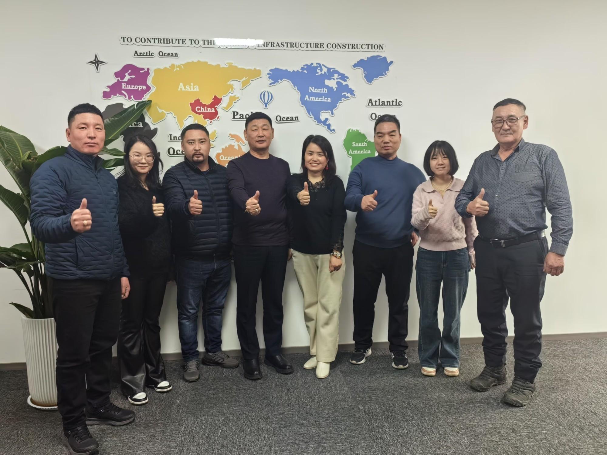 [Road Construction Machinery] Shaanxi Jaenter provides one-stop road materials and equipment services to support foreign road construction.