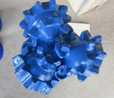China 13 3/4 In Milled Tooth Bit With Various Teeth / Roller Bearing for sale