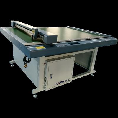 China Flatbed Cutter Plotter with 3 Phase Step-motor Vacuum Adsorption and HPGL File Format for Garment Sample Pattern Making for sale