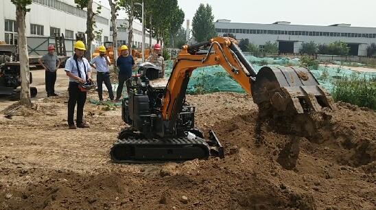Cyber-MI Electronic Control Systems' Application of Excavator for Hengtian Jiuwu Heavy Industry