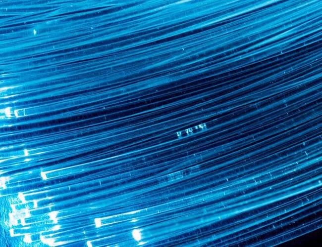 How Does Glass Quality Affect Fiber Performance?