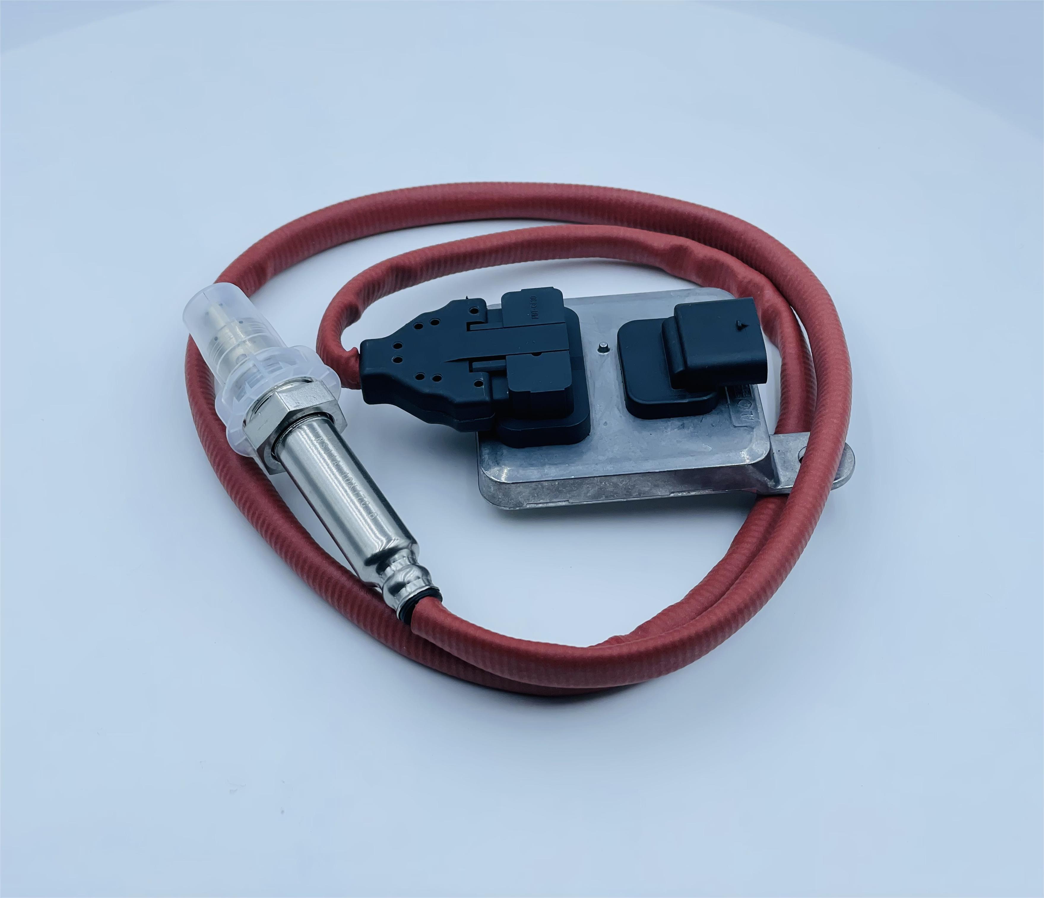 What does a nitrogen oxide sensor do?
