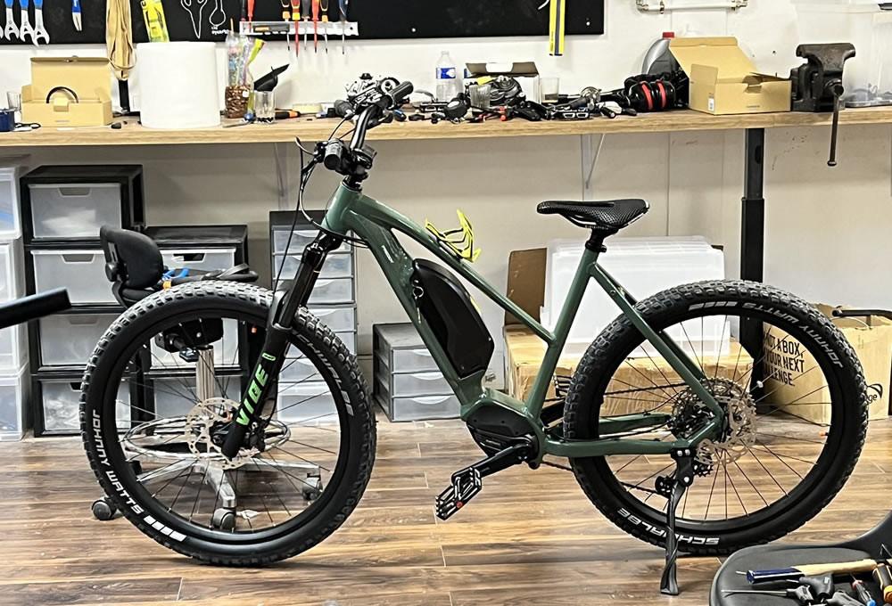 Shimano EP801 Mid-Drive Electric Bike